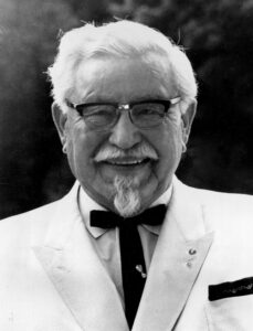 Người sáng lập ra KFC – Đại tá Harland Sander thành công ở tuổi 65 và từng thất bại 1009 lần